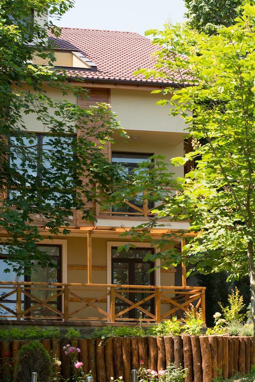 Holiday Village 로제넷츠 외부 사진
