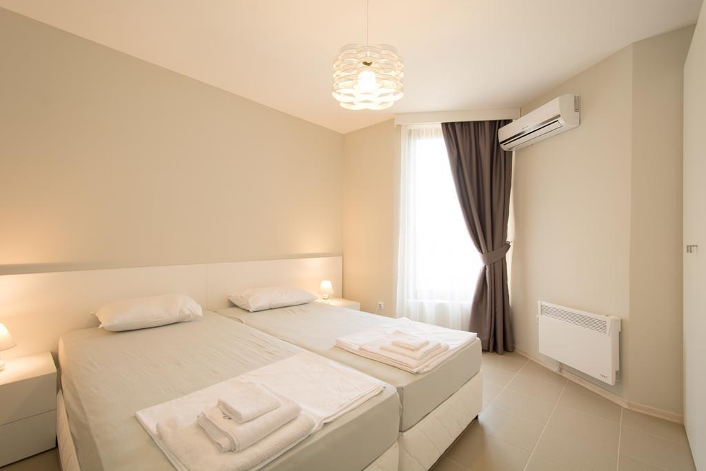 Holiday Village 로제넷츠 외부 사진